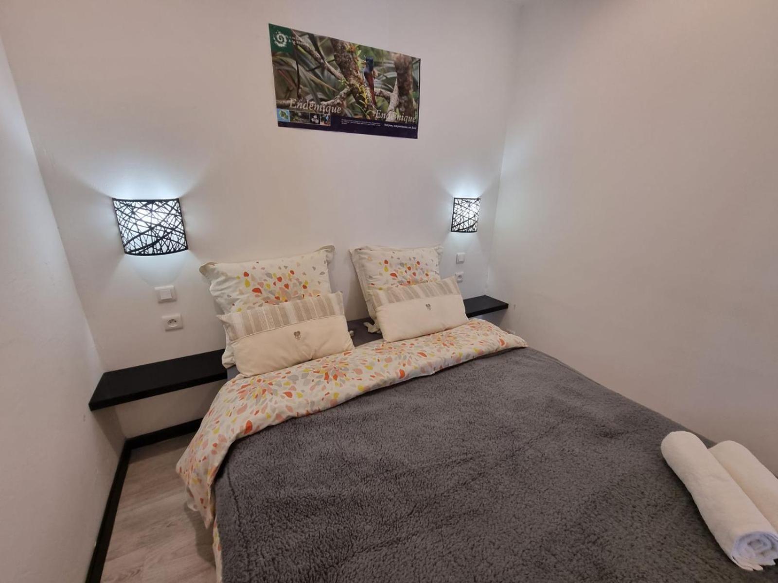 Appartement LES AGAPANTHES du 27 -ème à Le Tampon Extérieur photo
