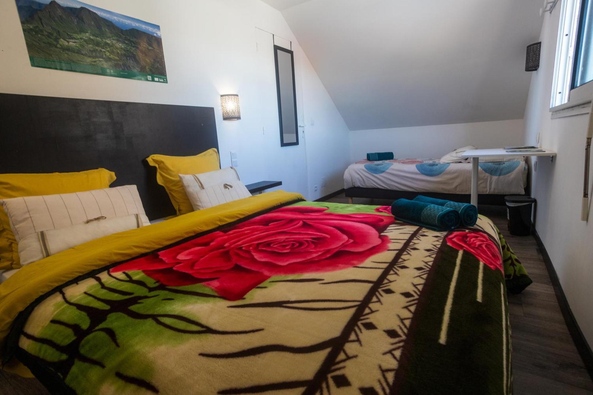Appartement LES AGAPANTHES du 27 -ème à Le Tampon Extérieur photo